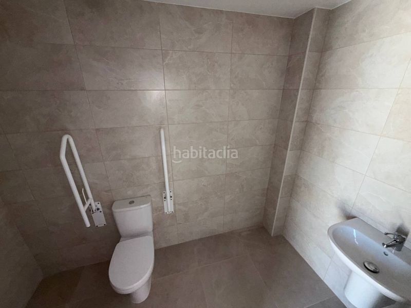 Foto 047c4835-a2f9-4081-87b0-a7c537e12ee2. Pis amb aparcament piscina a Poleares Lucena