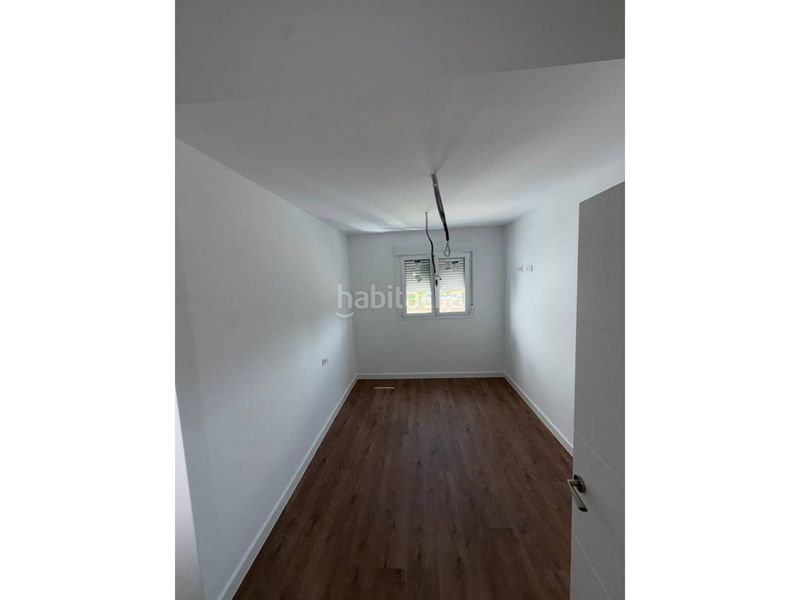 Foto 2e96e0b1-2c41-4bb2-937c-5984f0e4c49a. Pis amb aparcament piscina a Poleares Lucena