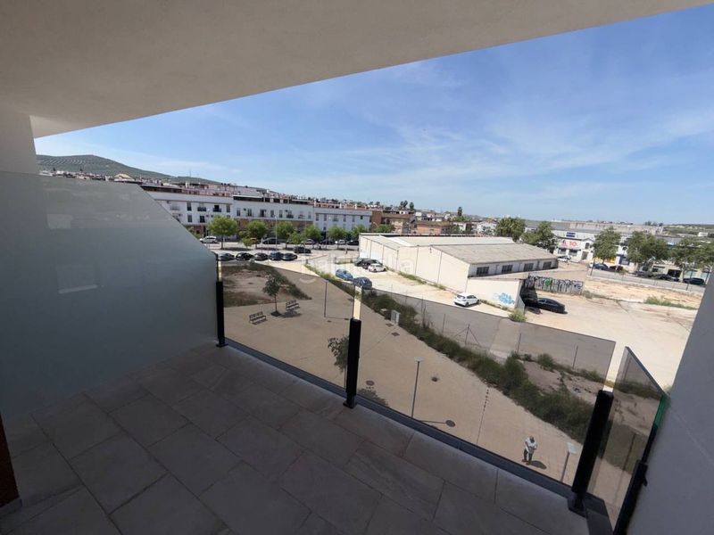 Foto 835522d7-039f-4764-b179-5cdd76baff78. Pis amb aparcament piscina a Poleares Lucena