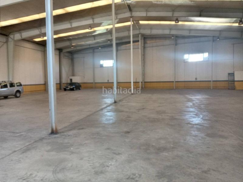 Foto d4e42db5-569a-4669-a893-f3e368df0ad2. Location bâtiment à usage industriel dans El Valle Lucena