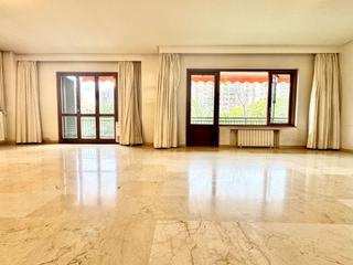 Flat  Paseo mallorca. Amplio piso en paseo mallorca con garaje y trastero