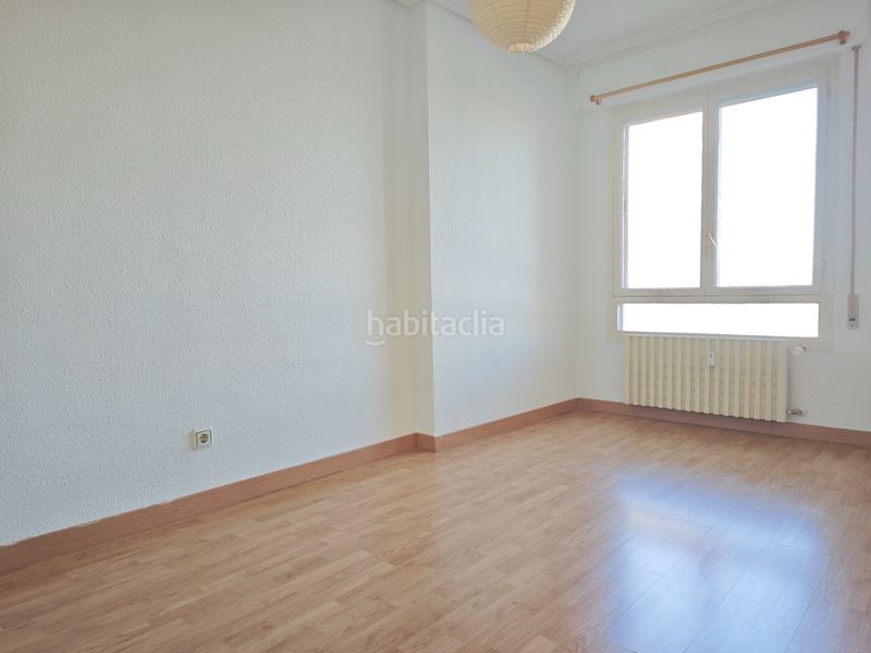 Foto 0c8f9d46-03b4-474f-9a9a-57ff993c38c8. Pis a Aranbizkarra Vitoria - Gasteiz