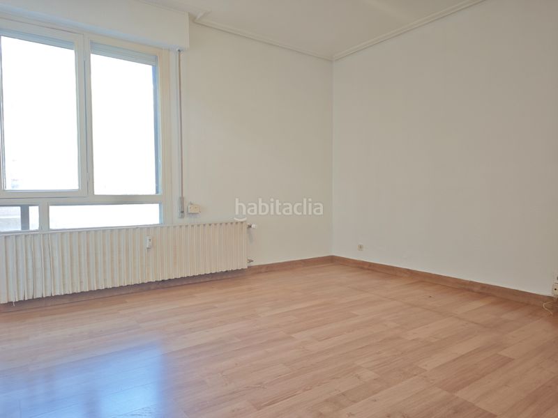 Foto 5984d079-fec1-4f61-b79b-e58e02dd8daf. Pis a Aranbizkarra Vitoria - Gasteiz