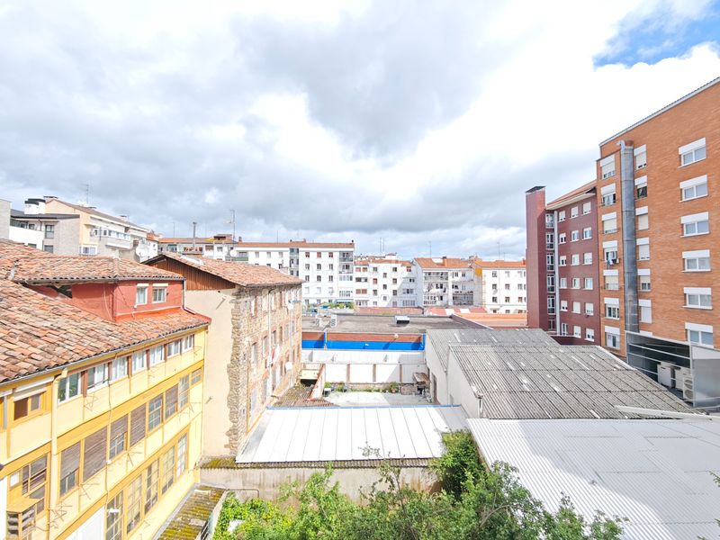 Foto df7deffb-f73a-481d-afdf-acf90315ce63. Pis a El Anglo Vitoria - Gasteiz