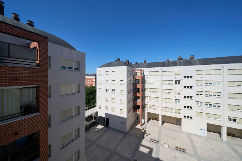 Foto 4e609dcb-ac09-460f-aa63-2a8d9758a7cf. Dúplex en Sansomendi Vitoria - Gasteiz
