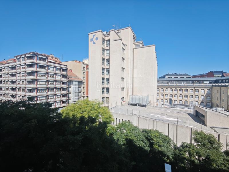 Foto 3f306463-bb7e-4bd8-9c58-b77f75281a57. Pis a Desamparados Vitoria - Gasteiz