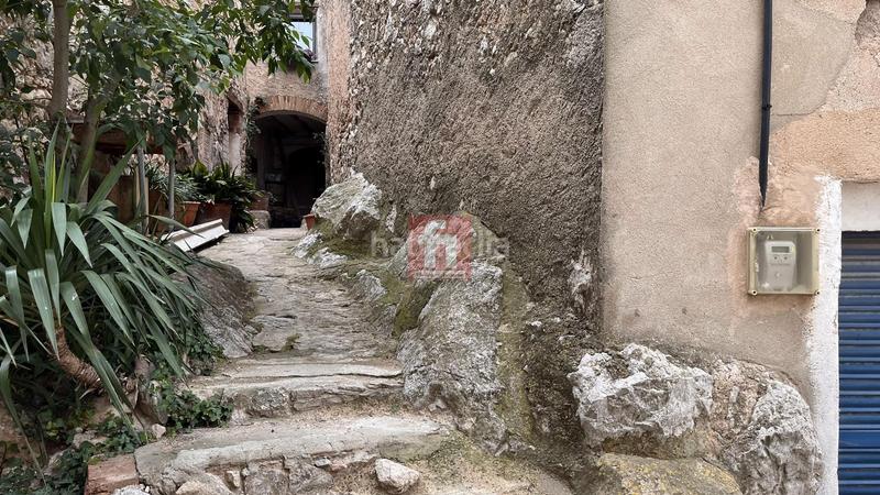 Foto dcd743fc-62ba-4612-a49b-aa0905483b81. Maison dans Montblanc