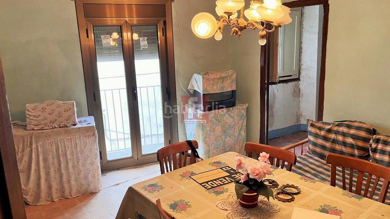 Foto f160a9a0-4181-40f1-abcb-8cb6eb91e7eb. Maison dans Montblanc
