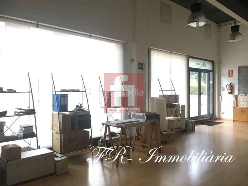 Foto 13cfcdc4-1a77-4a38-9b42-7b0e86b64a38. Local comercial local en Covadonga Sabadell