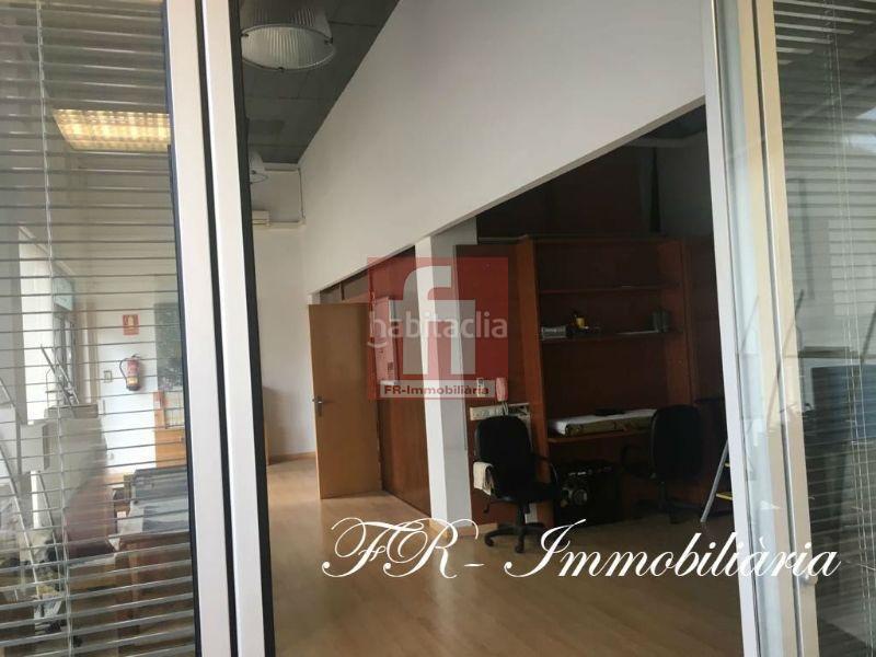 Foto b6416144-4c93-488d-8dae-9ca56c7dfec4. Local comercial local en Covadonga Sabadell
