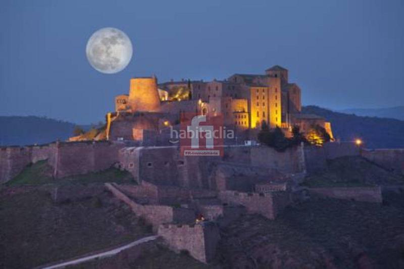 Foto a1ffe917-7a83-4fba-bd74-f50e658271f8. Casa  en Cardona