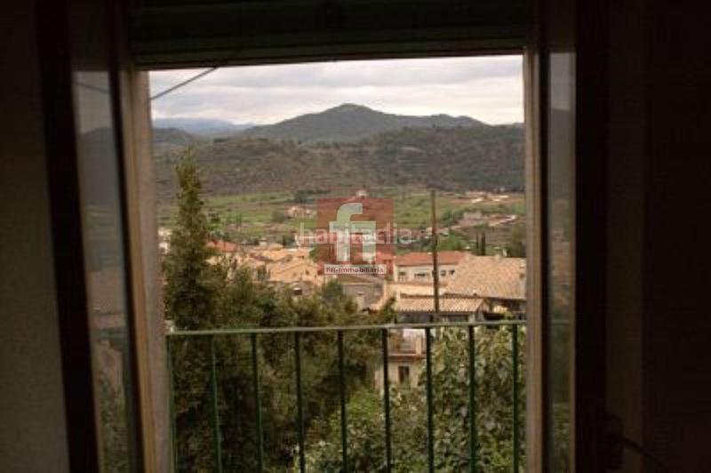 Foto f2c5f03b-eee4-48f8-ab80-af02af2f3117. Casa  en Cardona