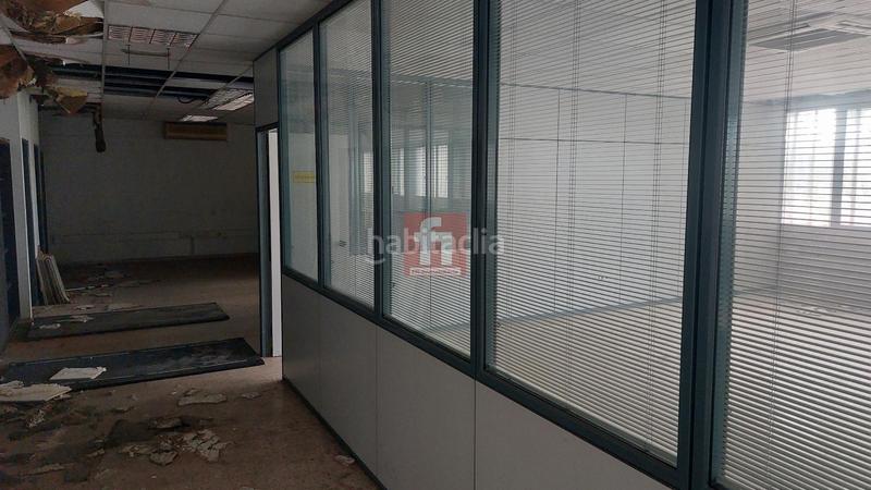 Foto 7dc6e8a2-800d-4107-ab1c-8e97e05675ef. Rent office space in Gràcia Sabadell