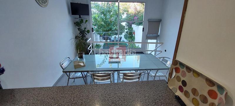 Foto 3e616b48-f135-4ba1-8c7b-3f933f408815. Doppelhaus mit heizung parking in Centre Sabadell