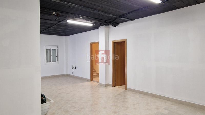 Foto 4a4a192e-47be-4e53-b0c9-e809ee36ed82. Xalet amb calefacció aparcament a Llinars del Vallès