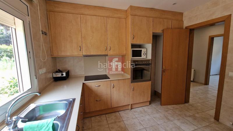 Foto 9036f49f-7461-4bae-8530-6cfe98e7eeab. Xalet amb calefacció aparcament a Llinars del Vallès