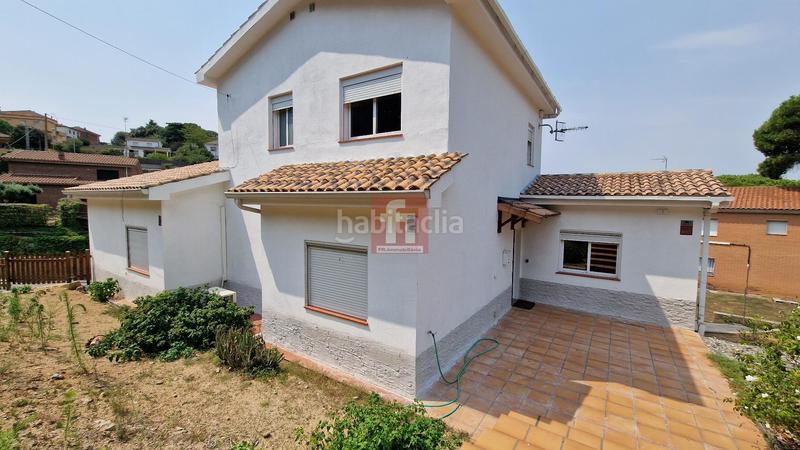 Foto 90c733ab-d05c-40fb-84f6-4fe42ed09ddb. Xalet amb calefacció aparcament a Llinars del Vallès