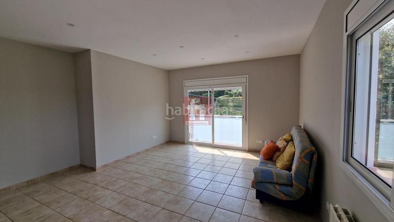 Foto b79435bf-8018-4432-bff2-0aeec0bd8df0. Xalet amb calefacció aparcament a Llinars del Vallès