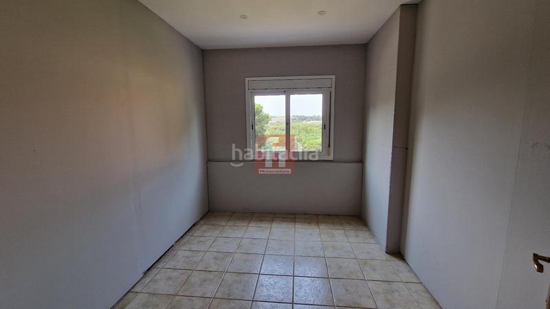 Foto e09b9291-187a-4a4c-9fb2-9823c5273624. Xalet amb calefacció aparcament a Llinars del Vallès