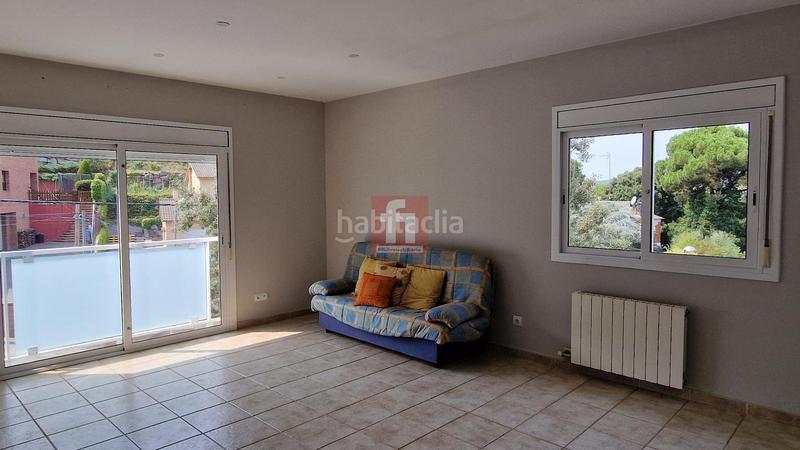 Foto fe9d5c40-c404-4abb-bfed-dfcc972249d5. Xalet amb calefacció aparcament a Llinars del Vallès