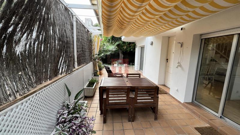 Foto 4bf03ca9-0a7e-4364-ab4c-8fea3e3aba5e. Duplex avec chauffage parking dans Can Girona - Terramar - Vinyet Sitges