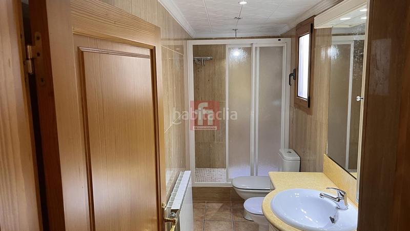 Foto 29f6e30a-afb5-48ab-91b7-a7839f002d88. Casa amb calefacció a Castellet i la Gornal