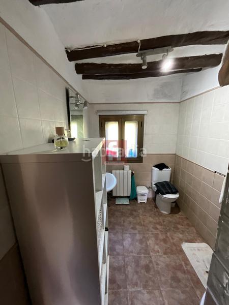 Foto 7a0125b0-4ec0-4544-8a9d-7ea66f11d9d9. Masía casa en Montblanc