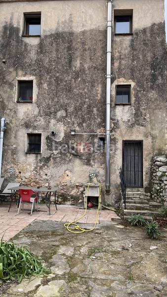 Foto ce46a0b1-fcb0-475e-ba35-385aed3c9172. Masía casa en Montblanc