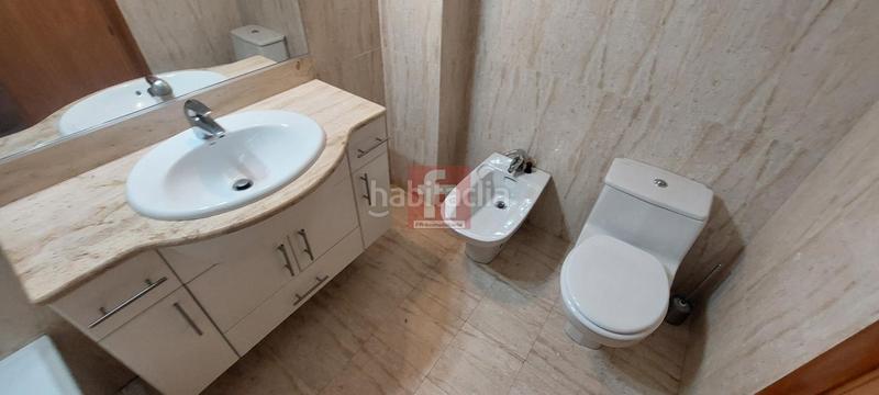 Foto 9df35d85-b34a-494f-ba08-59d30bb8a2d7. Piso  en Centre Sabadell