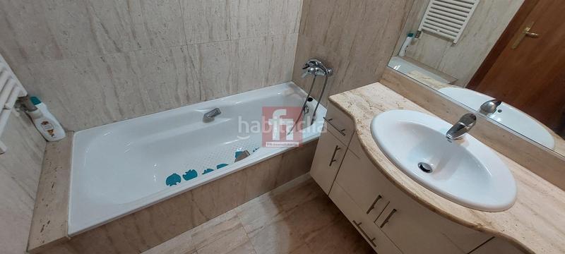Foto b4fda0c1-3f37-4f79-b289-fffc4630551a. Piso  en Centre Sabadell