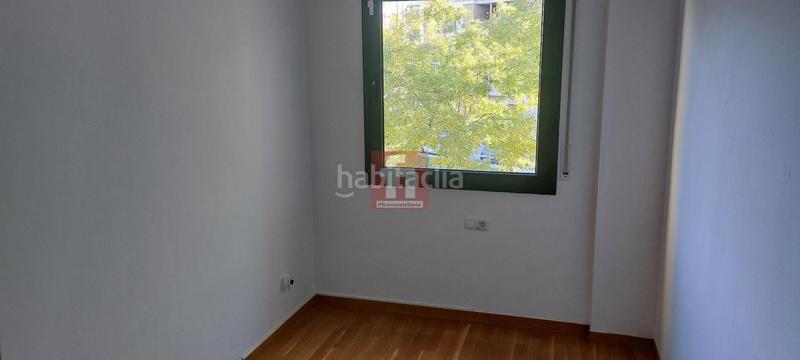 Foto c206ced3-dcea-49d5-88ad-6f6b54a7cfa5. Piso  en Centre Sabadell