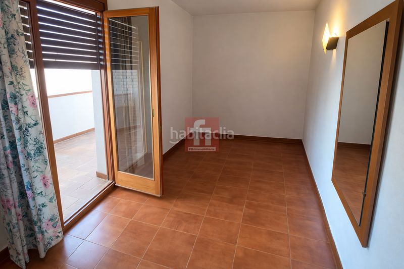 Foto 3b215d55-a859-4557-91f6-7b947fb233b1. Chalet avec parking piscine dans Palau-solità i Plegamans