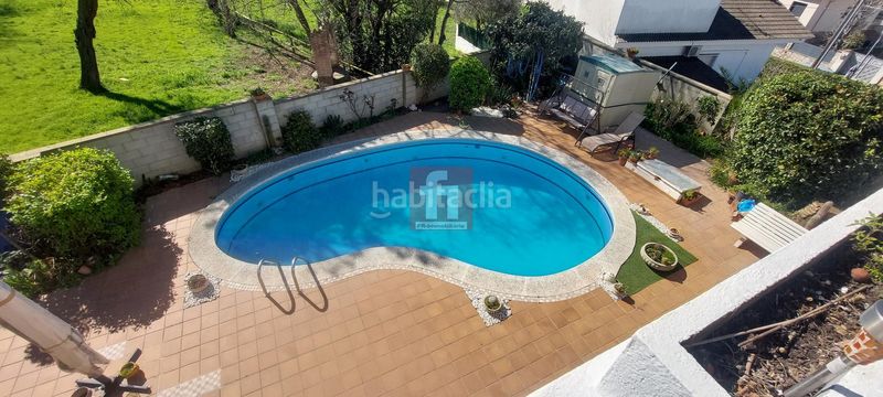 Foto b6084bcd-bff2-476d-a6a4-d10c76729798. Chalet avec parking piscine dans Palau-solità i Plegamans