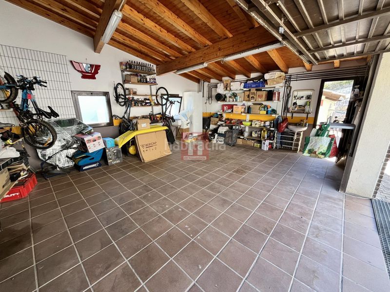 Foto 0cd7d7e3-58c1-4cad-bd09-816e139bdecb. Xalet amb aparcament piscina a Olivella