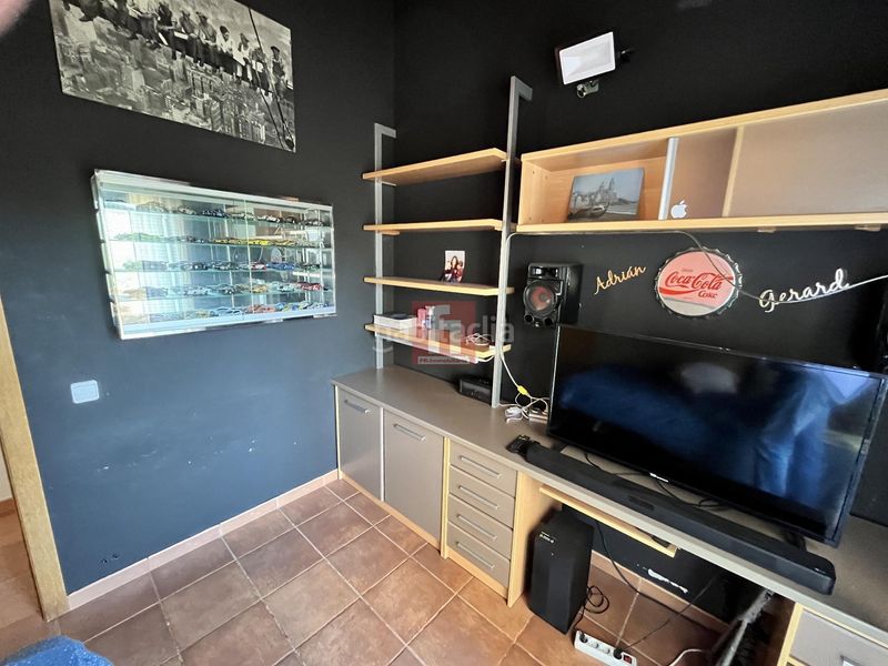 Foto 1c7e5cb4-8c7b-4250-9fff-71c6d8217499. Xalet amb aparcament piscina a Olivella