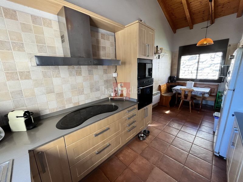 Foto 32e0990e-a974-4940-b1dd-8741865617cc. Xalet amb aparcament piscina a Olivella