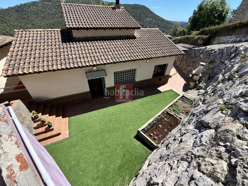 Foto 56195db0-a98f-4700-baf9-bda0ba287a1c. Xalet amb aparcament piscina a Olivella