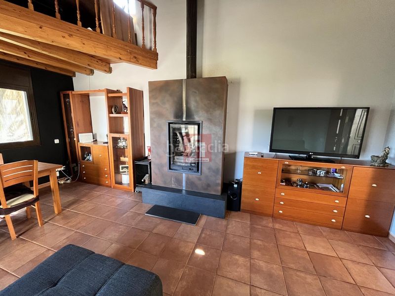 Foto b5d1f627-9aef-4965-bc50-eee7923ab1fe. Xalet amb aparcament piscina a Olivella