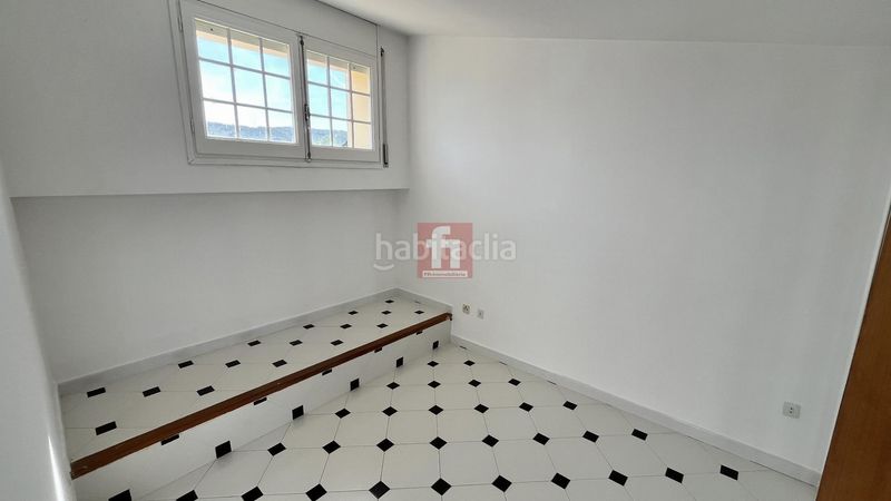 Foto ac916d95-9c35-4eae-b1cd-53207ad68fa2. Casa amb aparcament a Torrelles de Foix