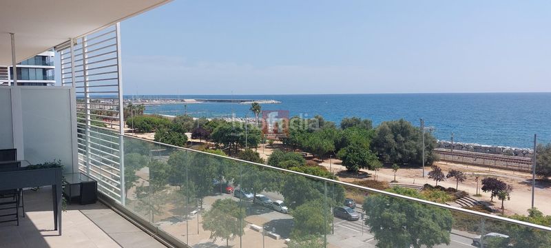 Foto d09e1484-db87-4f34-be11-a460e5700aad. Lloguer pis amb calefacció aparcament piscina a El Rengle Mataró