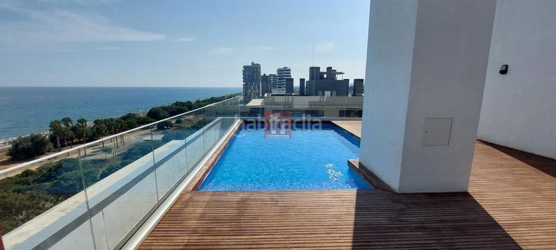Foto e50c9a6c-414e-48b0-93d9-c3c45850ed89. Rent flat with heating parking pool in El Rengle Mataró