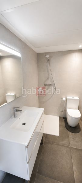 Foto e936fc87-a305-499a-aea7-5dfc15eaceb6. Rent flat with heating parking pool in El Rengle Mataró