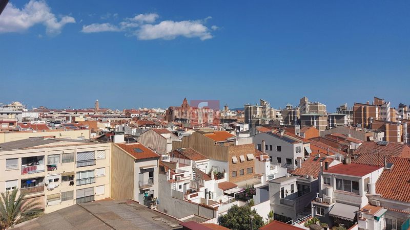 Foto f58241bc-a4d3-442e-97fe-d3a47a1561b4. Lloguer pis a Centre Sabadell
