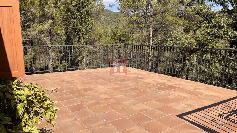 Foto 5713e9ae-ac89-40e4-a5de-cf9236ba647b. Chalet avec chauffage parking piscine dans Querol