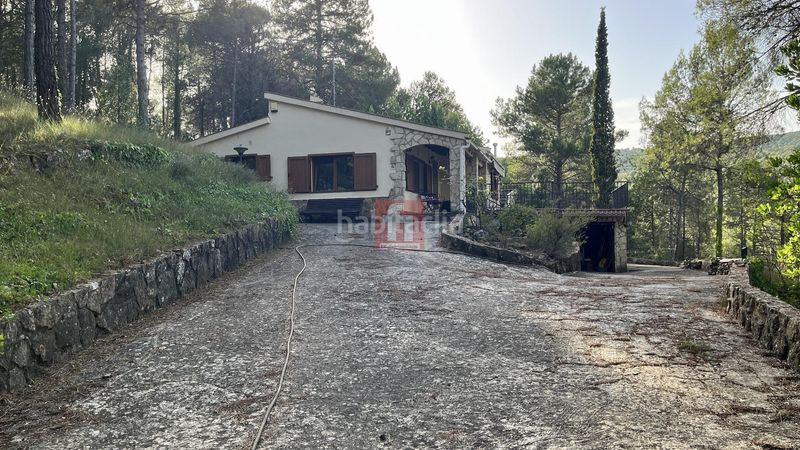 Foto 98ec40a3-e193-40f8-a860-8b18472e78b8. Chalet avec chauffage parking piscine dans Querol
