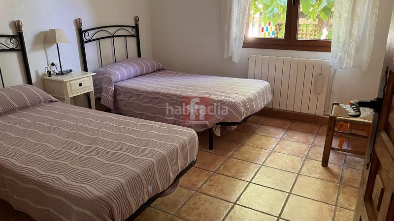 Foto a8fadcb8-1bac-4392-9224-f88773e11961. Chalet avec chauffage parking piscine dans Querol