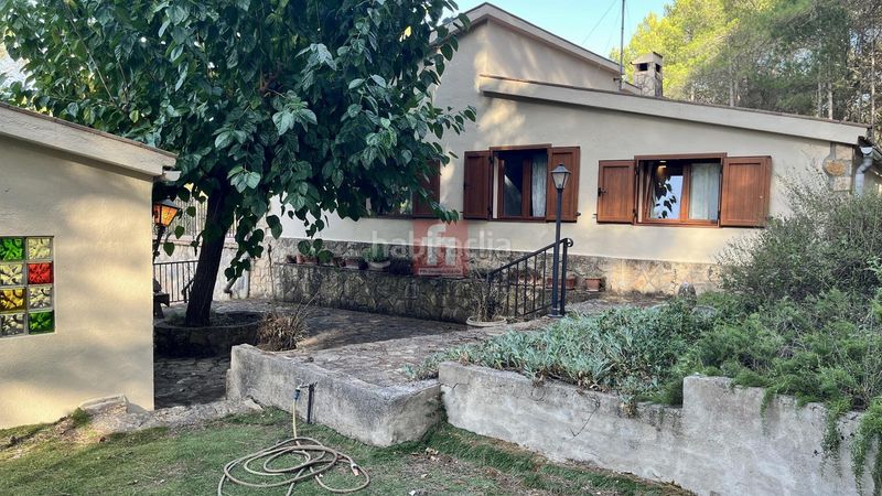 Foto dfda8c9b-3256-4391-a630-67e96dc435a7. Chalet avec chauffage parking piscine dans Querol