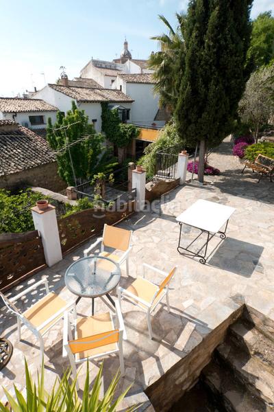 Foto d5f2aec0-c087-4363-b3d8-6c2436f0f397. Casa en Úbeda