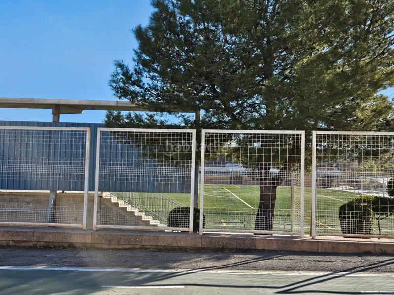 Foto ab00ab51-5745-45a3-b762-c04d1ba8708e. Terreny residencial a avenida de los aparejadores 97 a Jaén