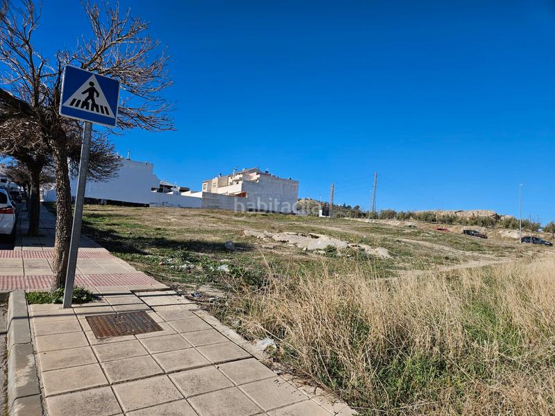 Foto fc6ec673-2fdf-45d2-a76d-58d5ad8cea42. Terreny residencial a avenida de los aparejadores 97 a Jaén
